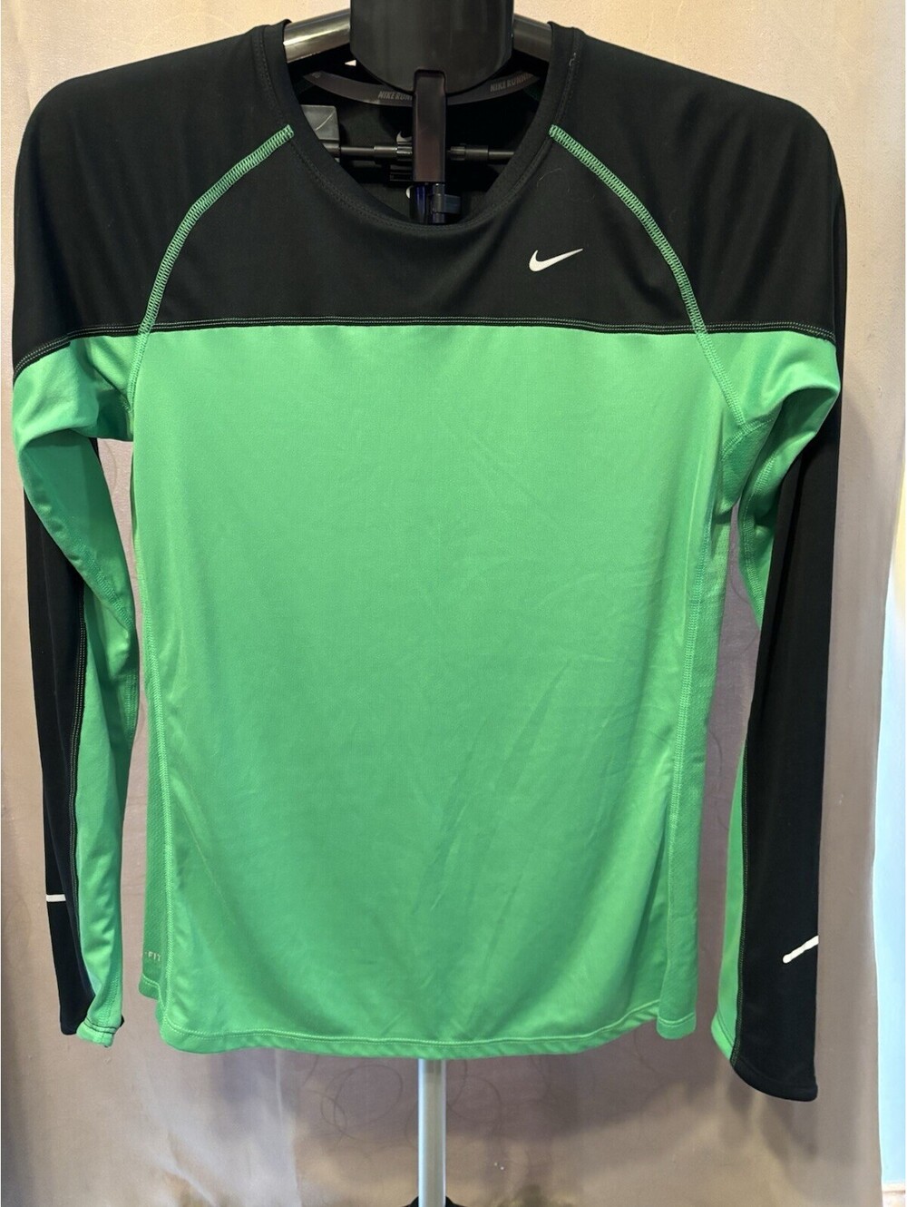 NIKE KIDS LONG SLEEVE DRI FIT RUNNING SHIRTS